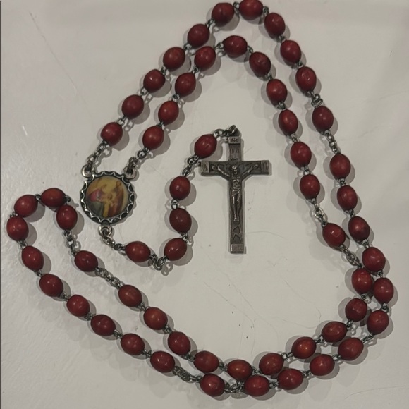 Vintage Jesus Mary Joseph Red Beaded Rosary Necklace Italy - Picture 1 of 6